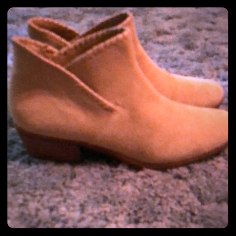 Jack Rogers Sadie booties